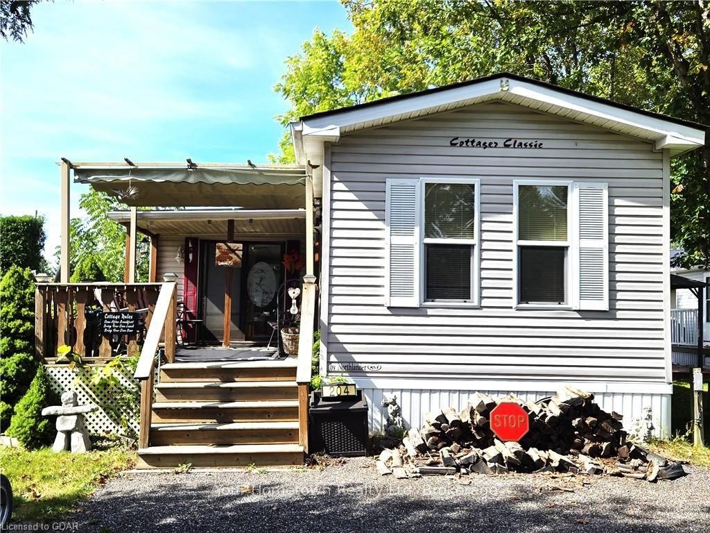 2-204 Beach Rd